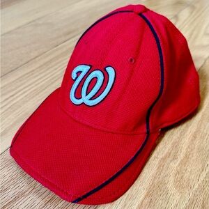 Washington Nationals New Era 39THIRTY Baseball Cap Size Small-Medium